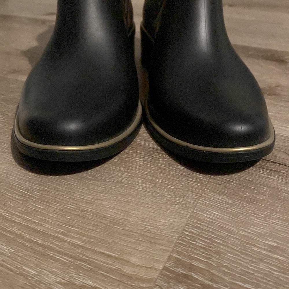 EUC [kate spade] Cheetah Print Black Ankle Bootie Rainboots Women’s Sz 9.0 - Picture 12 of 13